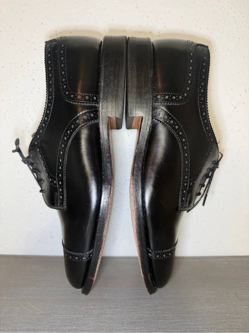 Allen Edmonds Sanford 5207 Walnut Black Leather Brogue Cap Toe Shoes Men's 8.5 E